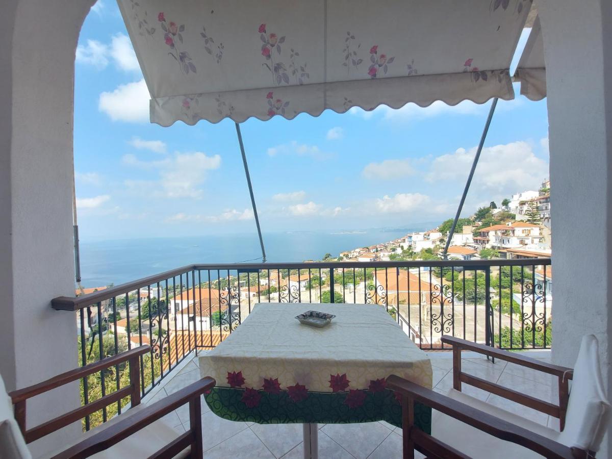 George'S Apartment Loutraki  Ngoại thất bức ảnh