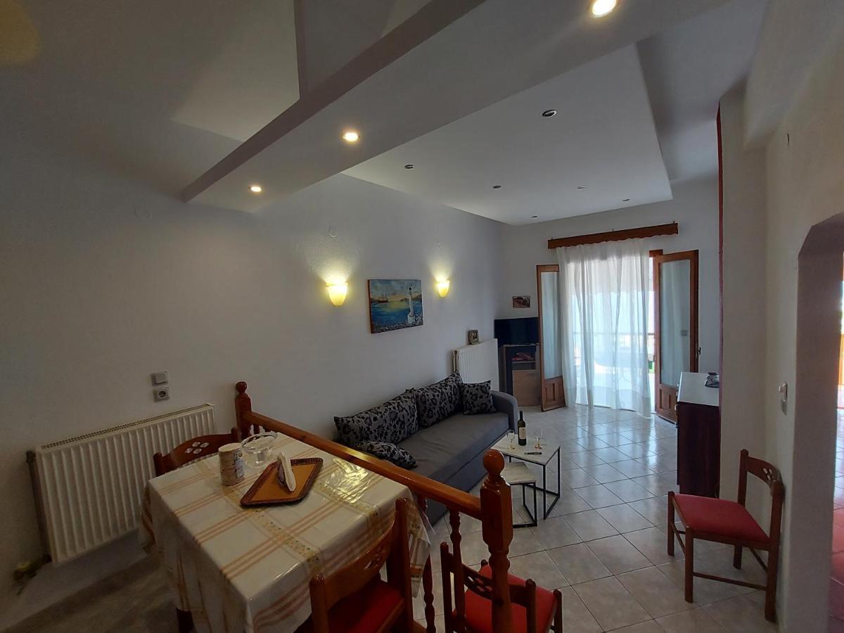 George'S Apartment Loutraki  Ngoại thất bức ảnh