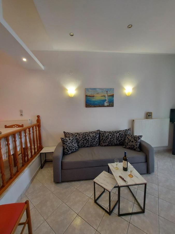 George'S Apartment Loutraki  Ngoại thất bức ảnh